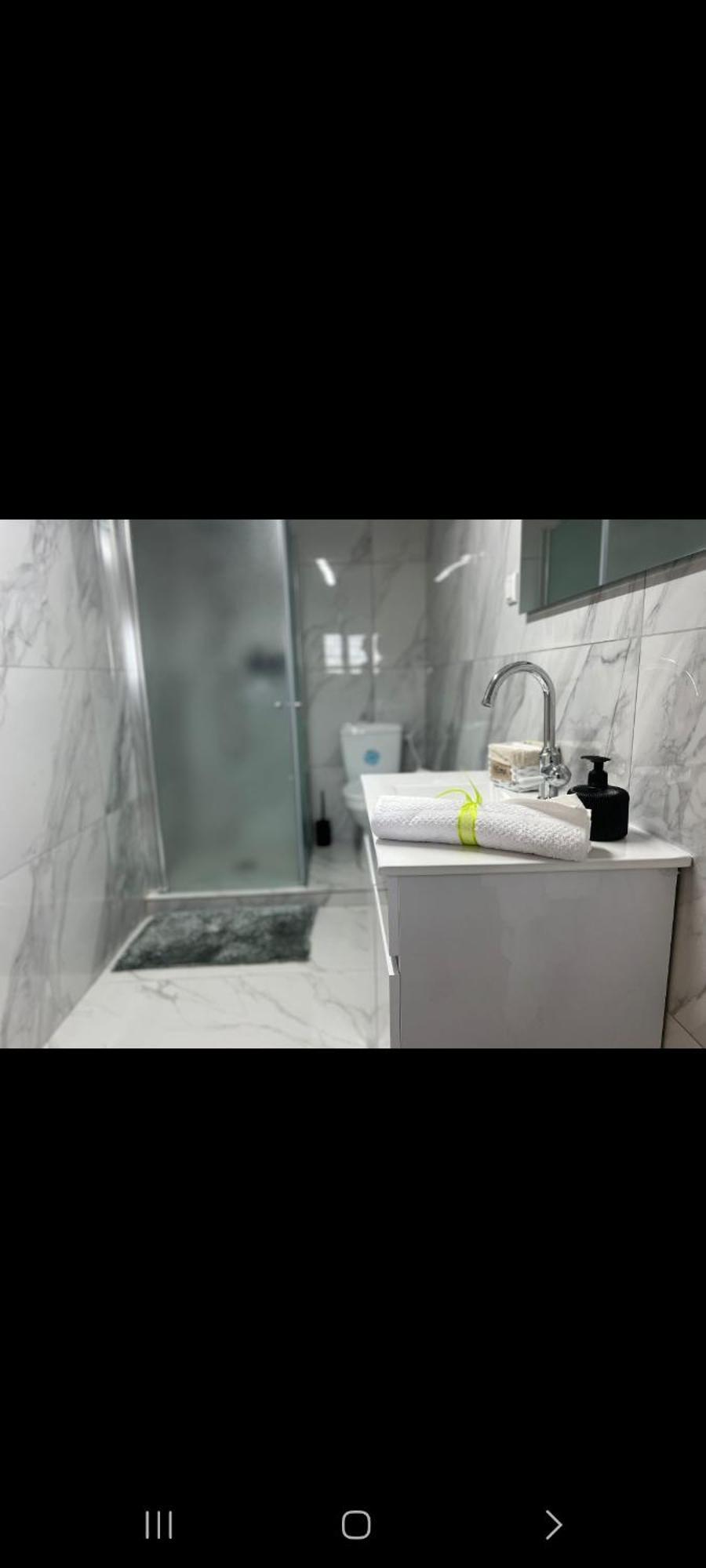 בקתה ביער Apartment Хайфа Екстериор снимка